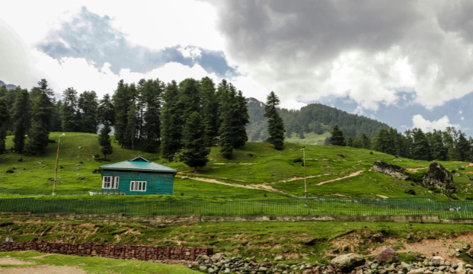 Pahalgam – Scenic Gateway to the Amarnath Yatra