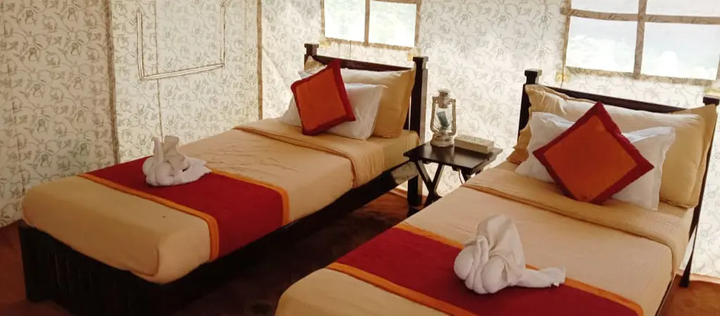 Deluxe Tents